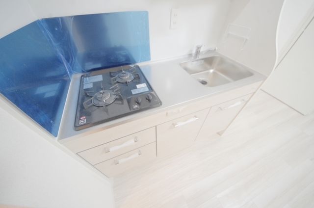 キッチン　このタイプのみモデルルームがありません。他の部屋の写真です。