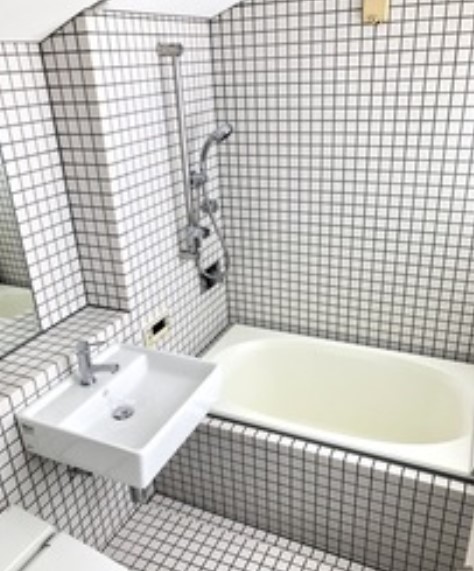 バス・シャワールーム　バス