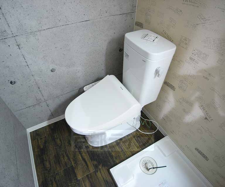 トイレ　コンパクト