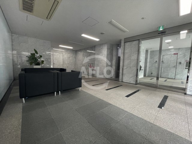 ロビー　リーガル岡崎橋　ロビー