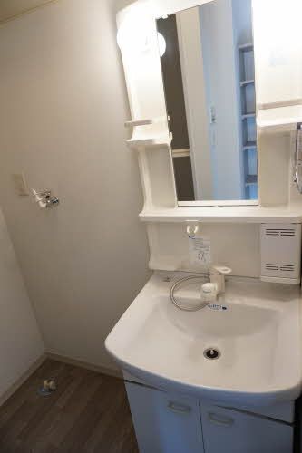 洗面設備　洗面化粧台