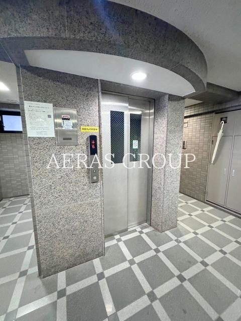 その他　エレベーター付き