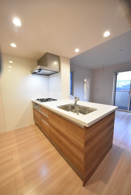 キッチン　★内装・設備★