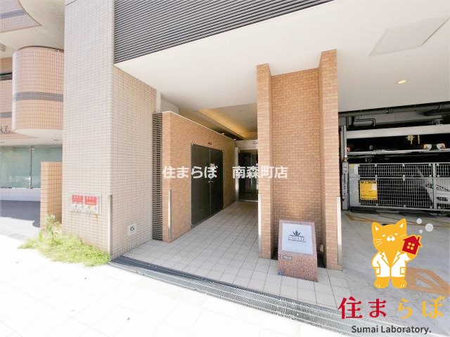 エントランス　共用部の印象も大切に