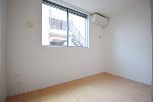 居室・リビング　内装・設備