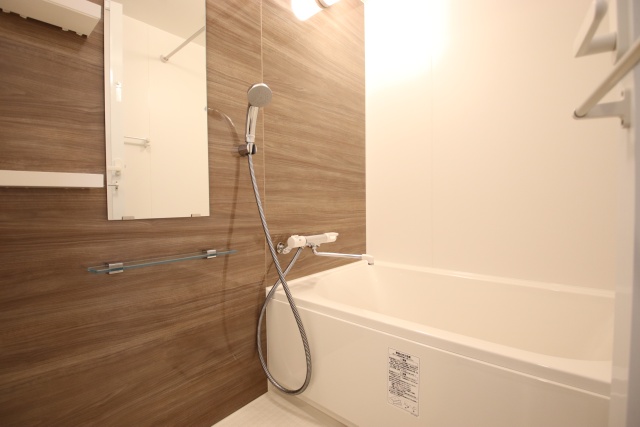 バス・シャワールーム　※別室のお写真です