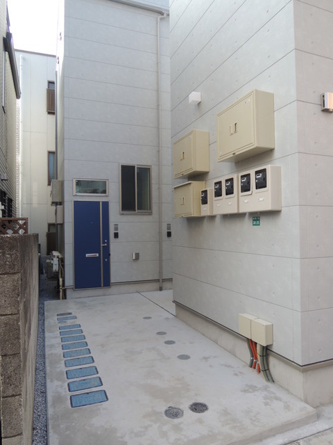 エントランス　エントランス