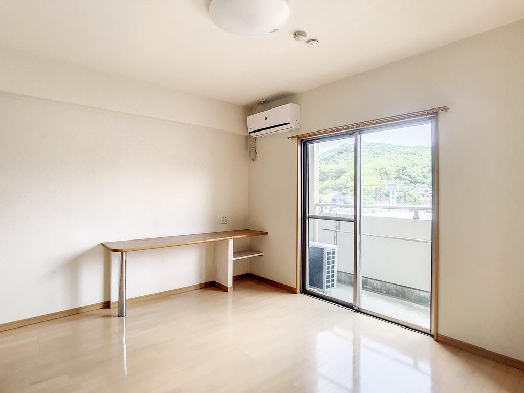 居室・リビング　※他室参照