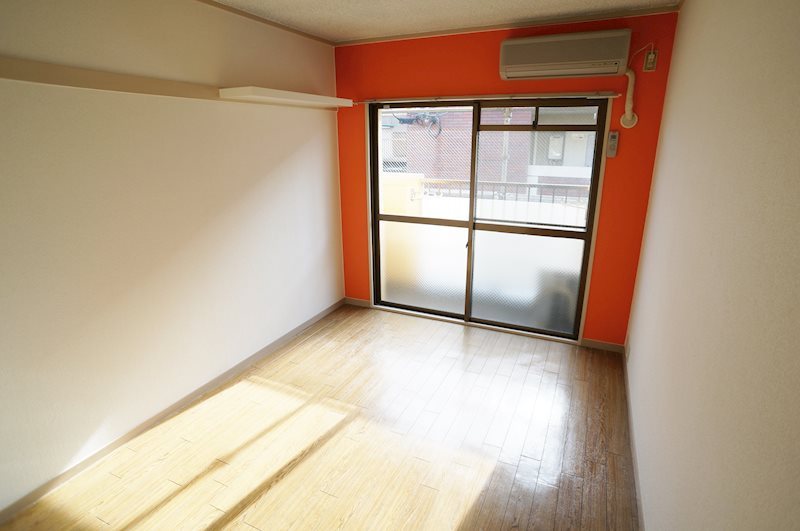 居室・リビング　※同タイプ・別号室の参考写真です★