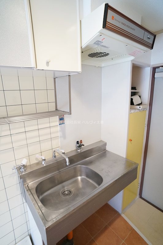 キッチン　※同タイプ・別号室の参考写真です★