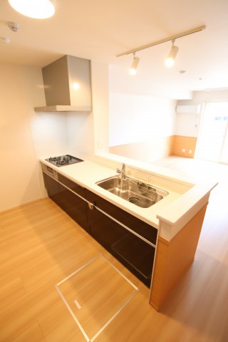 キッチン　同一施工会社同一仕様写真