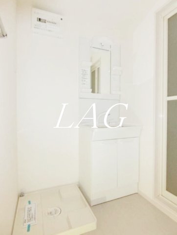 洗面設備　独立洗面台です。