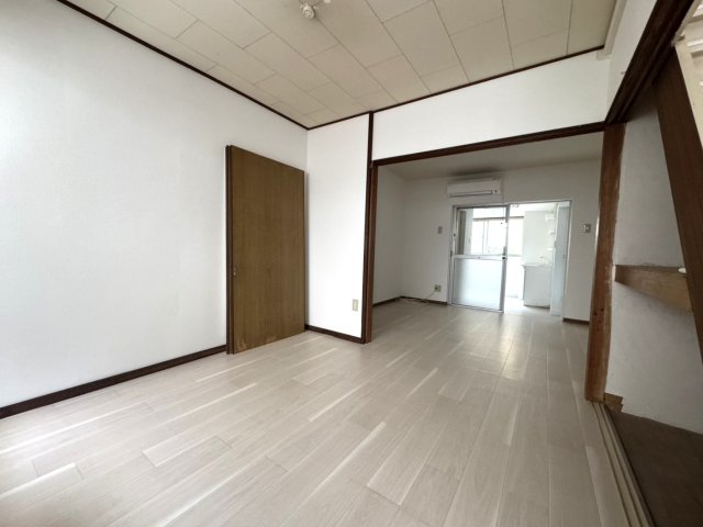 大宮玄琢北町貸家の居間写真