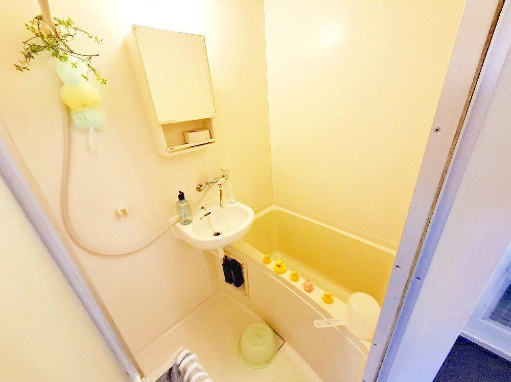 バス・シャワールーム　バス