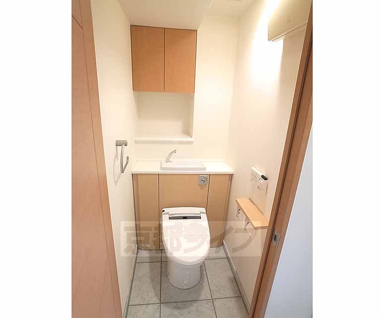 その他部屋・スペース　収納付きの玄関！