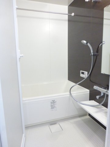 バス・シャワールーム　バス※別部屋参考写真