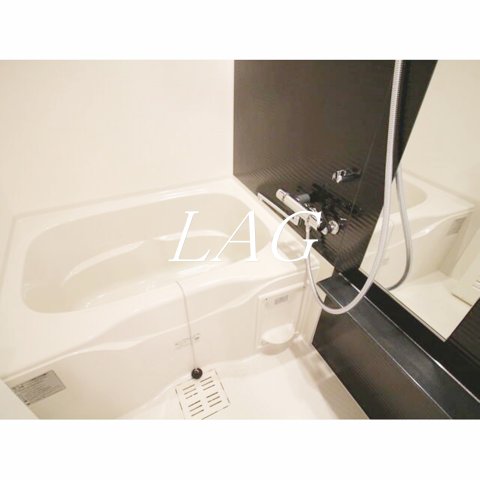 バス・シャワールーム　お風呂です。