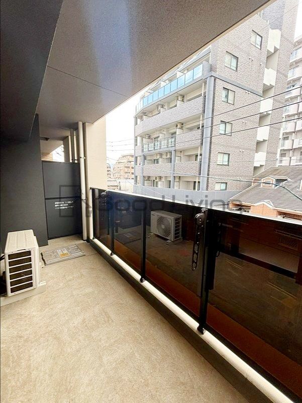 バルコニー　洗濯って気持ちいいですね