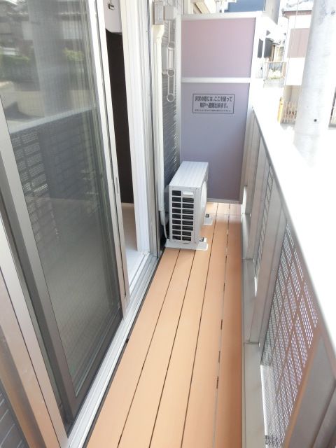 バルコニー　南西向きの明るいお部屋