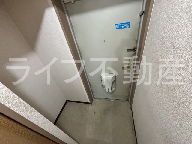 玄関　明るい玄関です