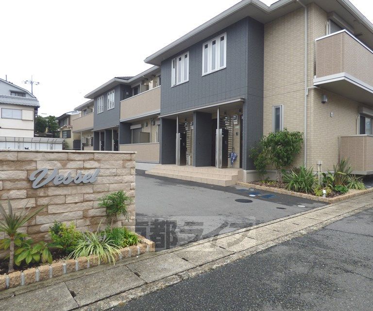 その他共有部分　建物入口です。