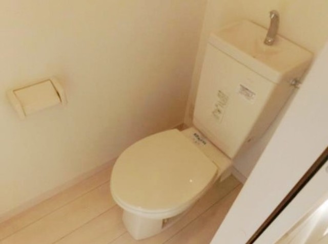 トイレ　別部屋同仕様