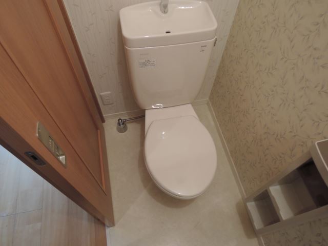 トイレ　別室の写真