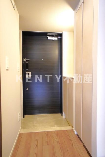 玄関　落ち着いた玄関です
