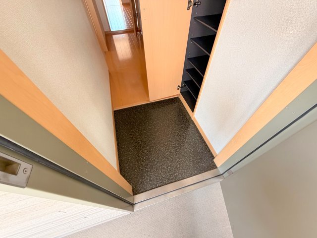 玄関　素敵な玄関は毎朝あなたを元気に送りだしてくれますよ。