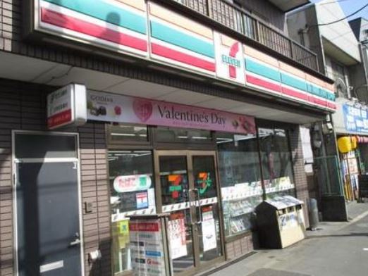コンビニ　セブンイレブン大田区大森中2丁目西店（コンビニ）まで133m