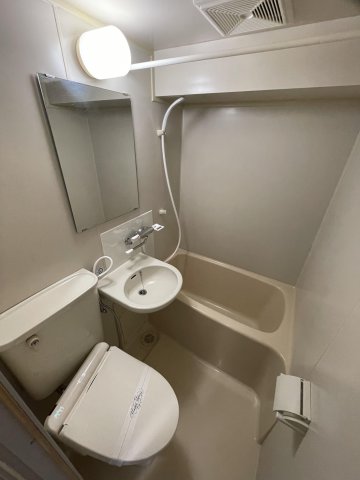 バス・シャワールーム　きれいなお風呂です