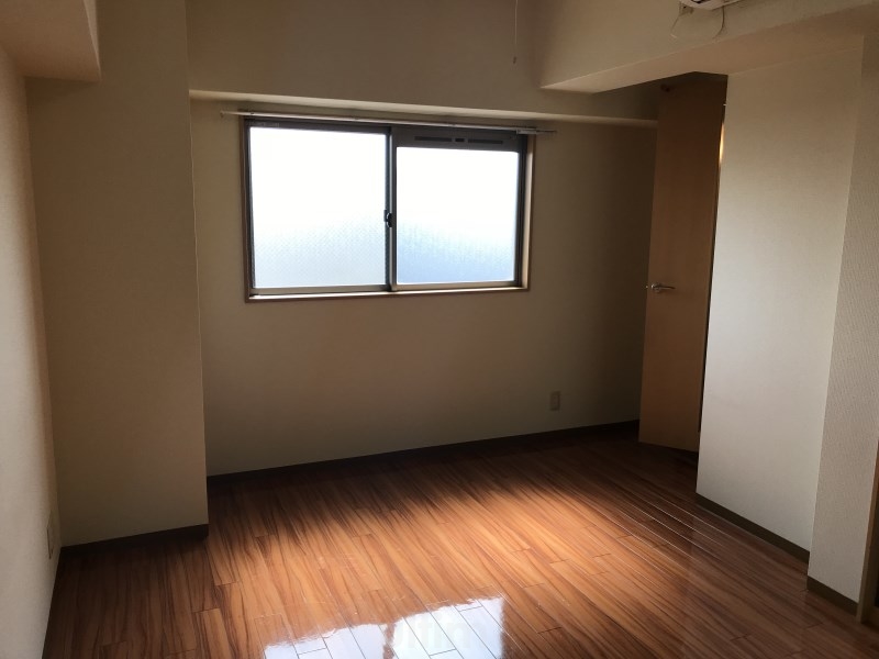 居室・リビング　※別のお部屋の写真です