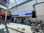 コンビニ　ローソン JR今宮駅店（コンビニ）まで117m