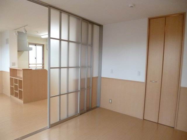 その他部屋・スペース　６帖洋室は寝室に♪