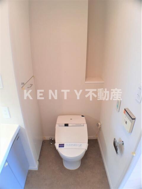 トイレ　シンプルで使いやすいトイレです