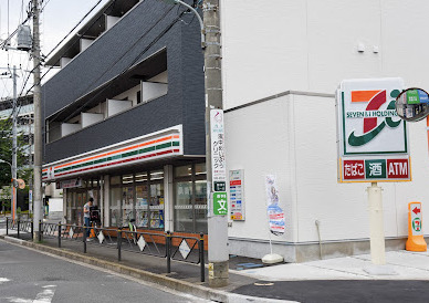 コンビニ　セブンイレブン 調布国領町5丁目店（コンビニ）まで5069m