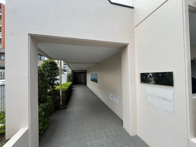 エントランス　別号室の参考写真です