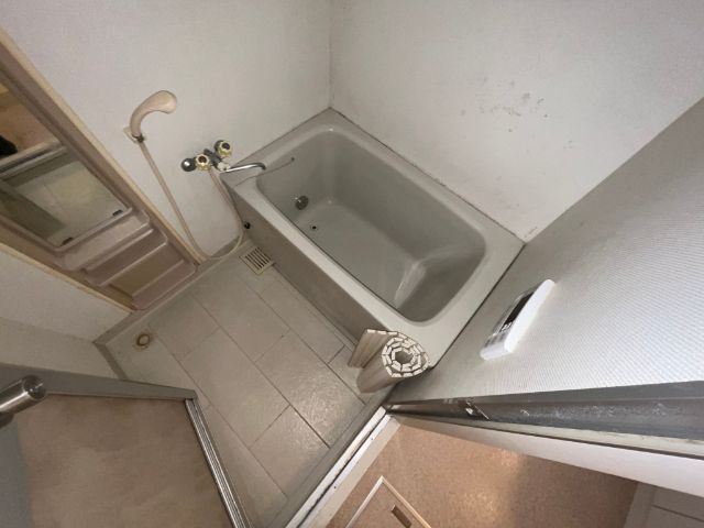バス・シャワールーム　別号室の参考写真です