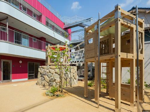 幼稚園・保育園　つるばみ保育園（幼稚園・保育園）まで431m