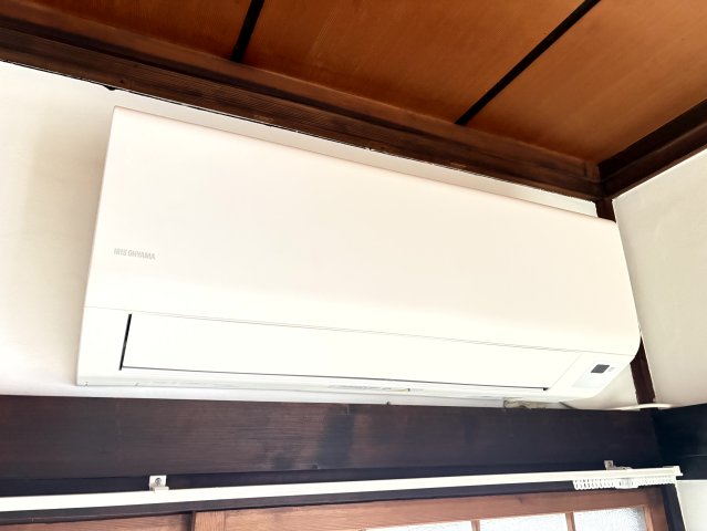 その他　エアコンは残置物になります。
