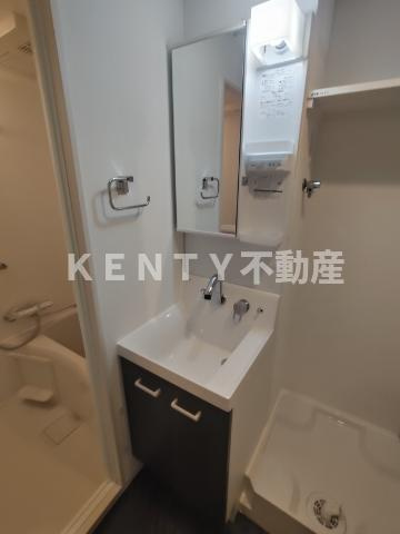 洗面設備　忙しい朝には欠かせない洗面所です