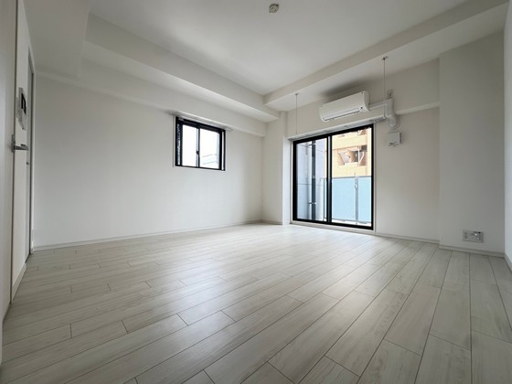 居室・リビング　※別部屋の写真です