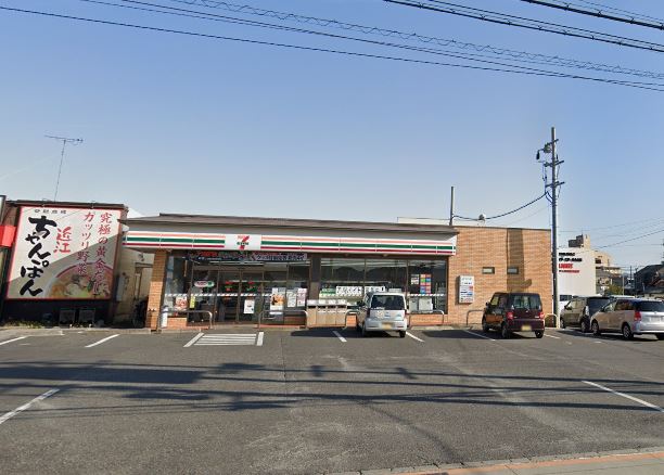 コンビニ　セブンイレブン 近江八幡白鳥町店（コンビニ）まで1577m
