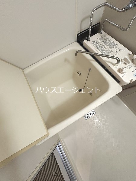 バス・シャワールーム　便利な追炊き機能が付いています