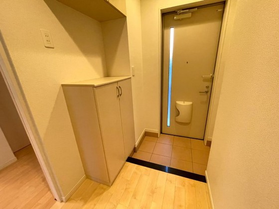 玄関　※別部屋の写真です