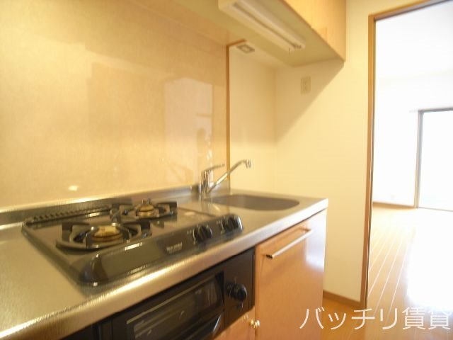 キッチン　※同型タイプの為現状優先