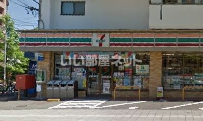 コンビニ　セブンイレブン 仙台台原駅前店（コンビニ）まで703m