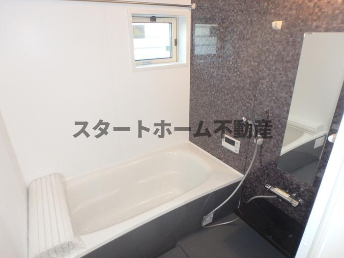 バス・シャワールーム　お風呂です