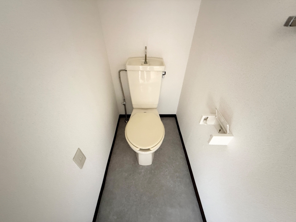 セレニティ武庫之荘のトイレ写真