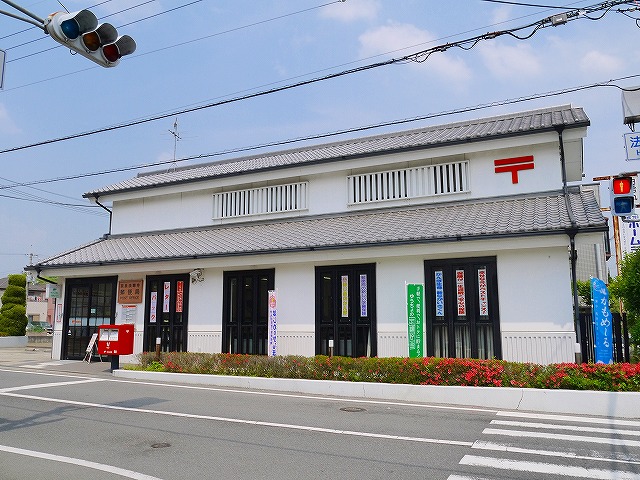 郵便局　奈良法華寺郵便局（郵便局）まで475m